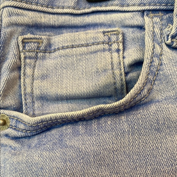 Rockstar Super Skinny Jeans Old Navy Silver Rivets & Button Lt Blue 2% Spandex - Picture 10 of 16